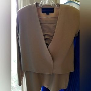 Vintage Carolyne Roehm suit